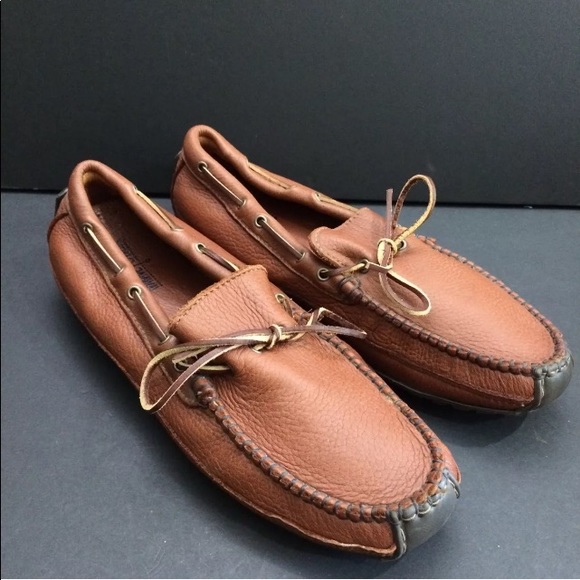 mens moccasins size 14
